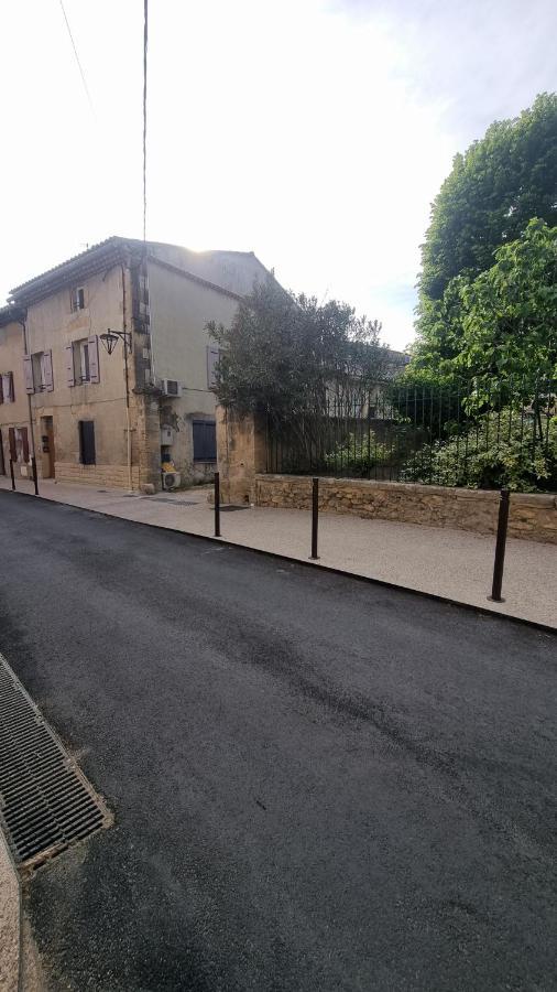 En Plein Coeur De Pelissanne - 55 M2 Renoves - Avec Parking Leilighet Eksteriør bilde